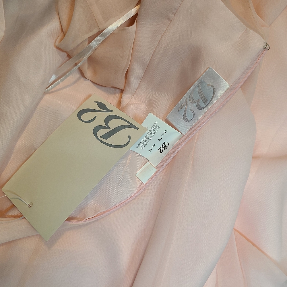 Jackie Kennedy Elegant Light Peach Blush Dress - Picture 4 of 4